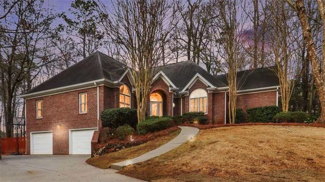 30 Couples Court, Newnan, GA 30265