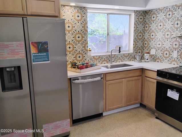 2050 Port Malabar Boulevard NE, Palm Bay, FL 32905