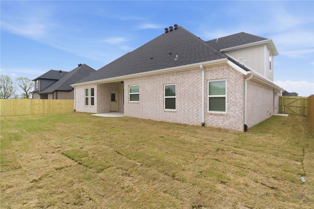 310 Bronco Street, Centerton, AR 72719
