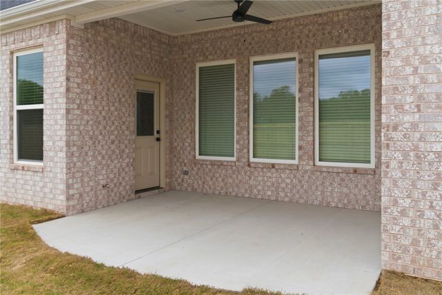 310 Bronco Street, Centerton, AR 72719