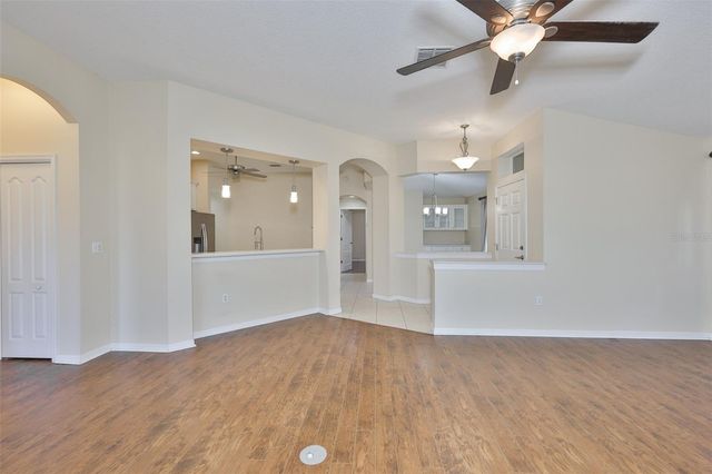 2119 GRANTHAM GREENS DRIVE, Sun City Center, FL 33573