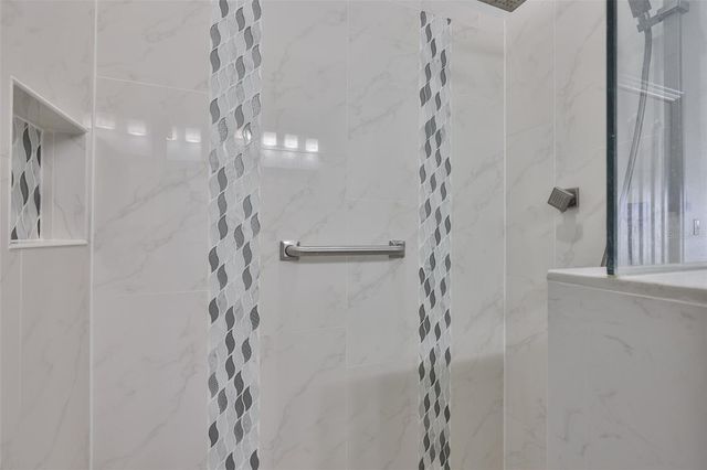 2119 GRANTHAM GREENS DRIVE, Sun City Center, FL 33573