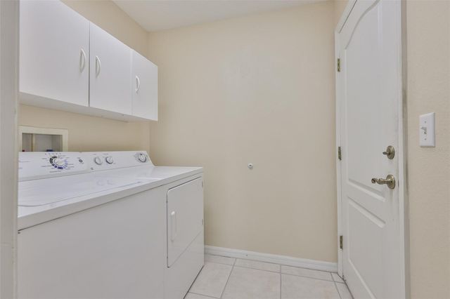 2119 GRANTHAM GREENS DRIVE, Sun City Center, FL 33573