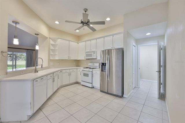 2119 GRANTHAM GREENS DRIVE, Sun City Center, FL 33573