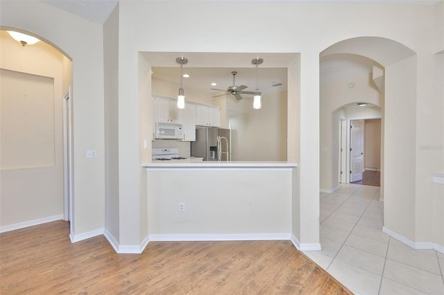 2119 GRANTHAM GREENS DRIVE, Sun City Center, FL 33573