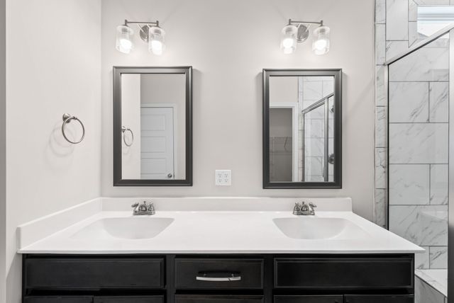 637 Battery Ct, Clarksville, TN 37042