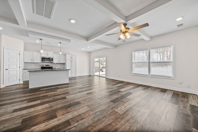 637 Battery Ct, Clarksville, TN 37042