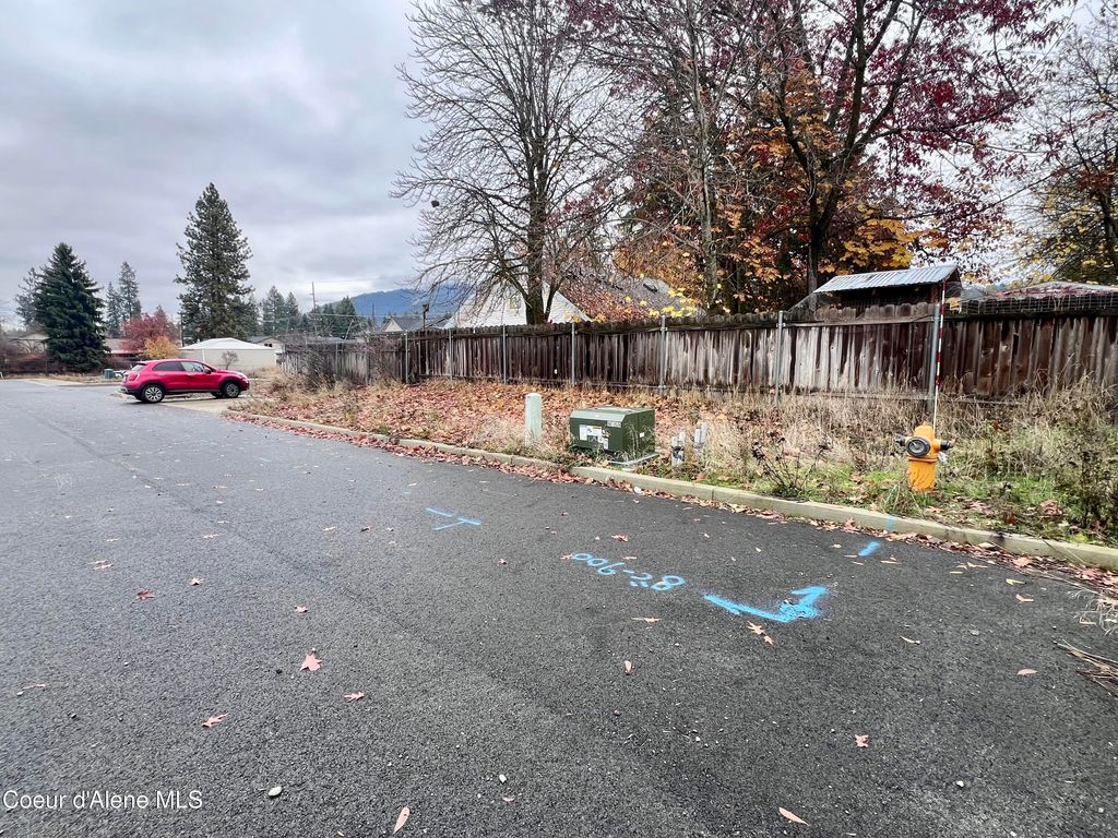 2707 N 15th St, Coeur d'Alene, ID 83814 photo 3