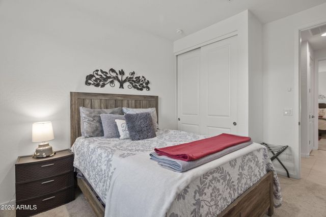 17347 W RED FOX Road, Surprise, AZ 85387