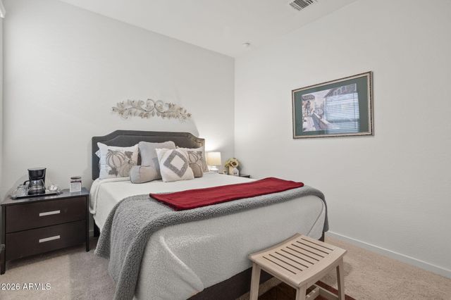 17347 W RED FOX Road, Surprise, AZ 85387