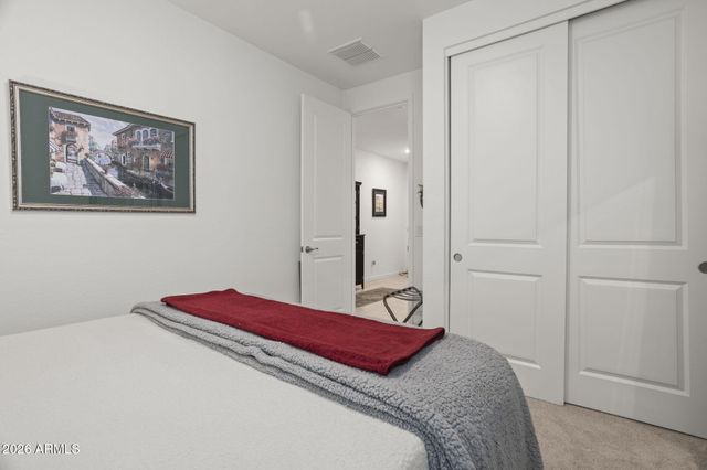 17347 W RED FOX Road, Surprise, AZ 85387