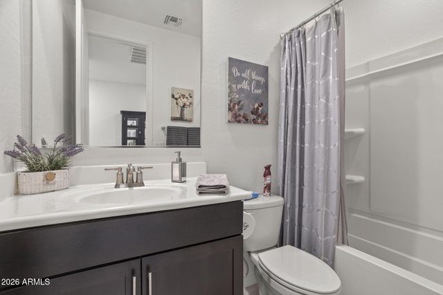 17347 W RED FOX Road, Surprise, AZ 85387