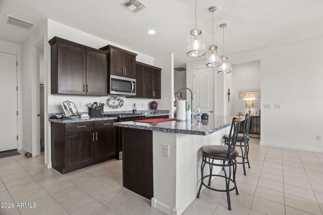 17347 W RED FOX Road, Surprise, AZ 85387