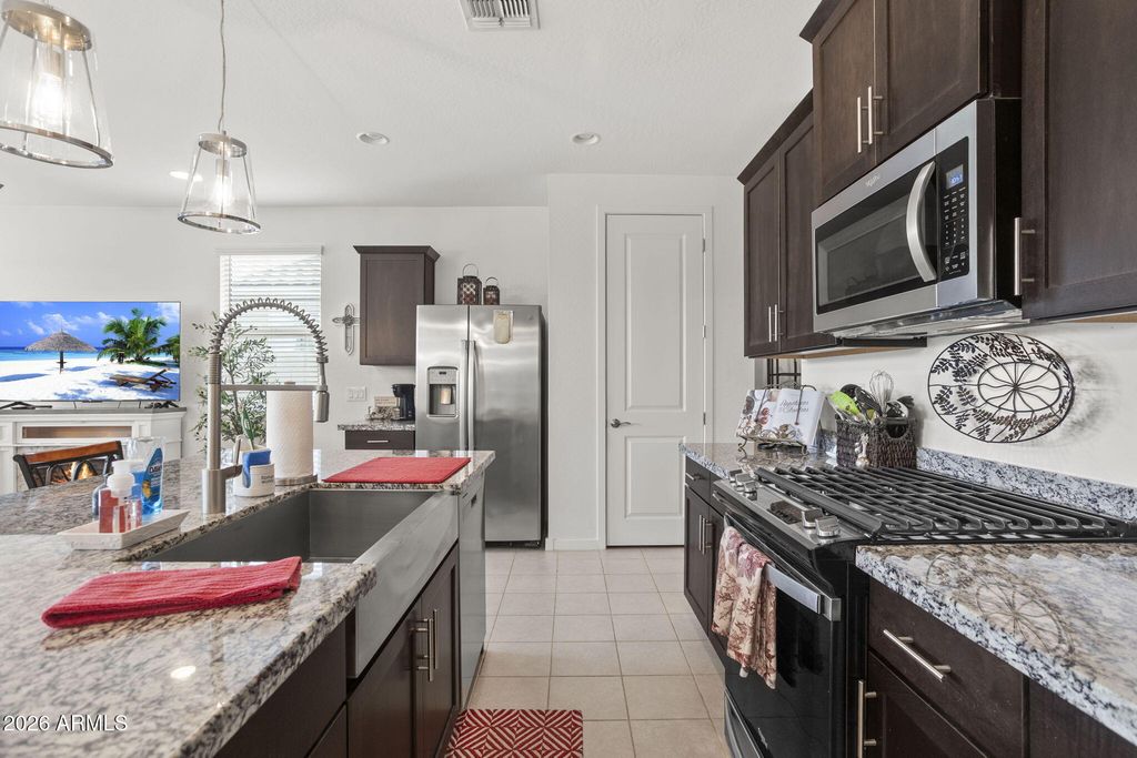17347 W RED FOX Road, Surprise, AZ 85387 — photo 5