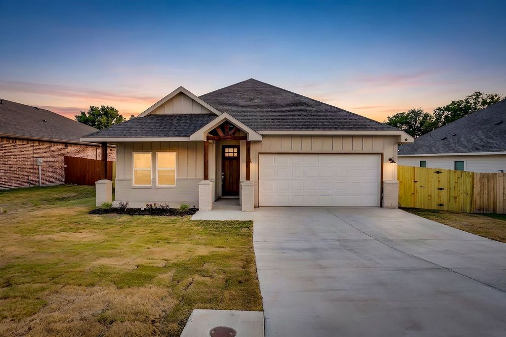 1024 Lake View Ridge, Fort Worth, TX 76108 — exterior