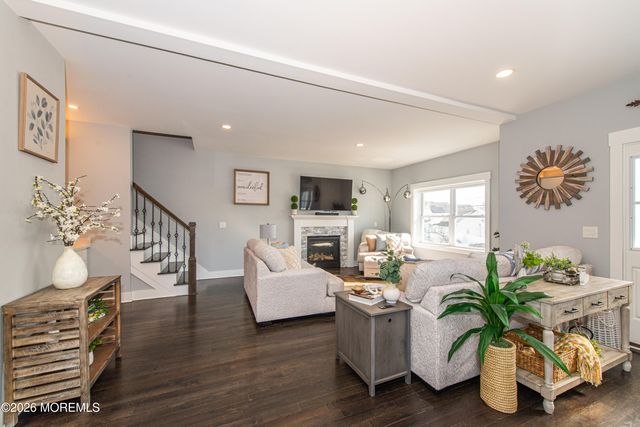 801 Bayview Avenue, Union Beach, NJ 07735