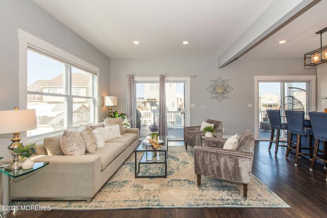 801 Bayview Avenue, Union Beach, NJ 07735