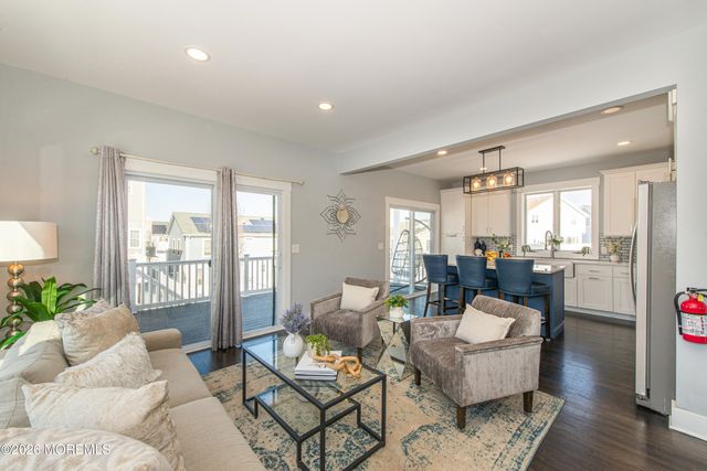 801 Bayview Avenue, Union Beach, NJ 07735