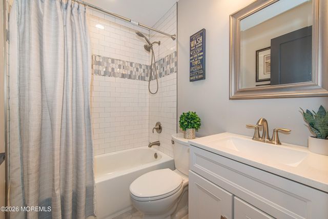 801 Bayview Avenue, Union Beach, NJ 07735