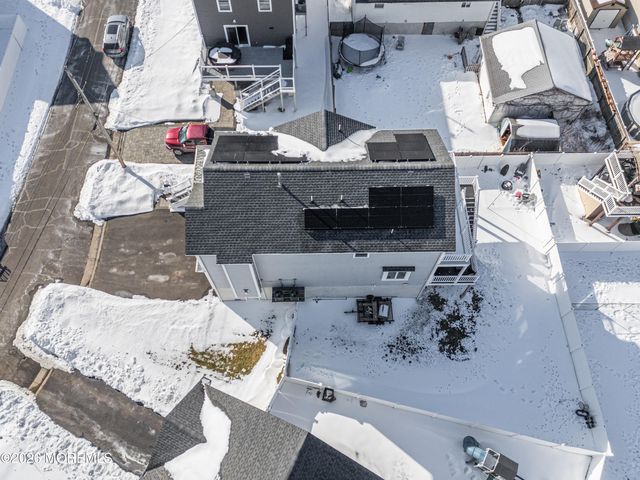 801 Bayview Avenue, Union Beach, NJ 07735