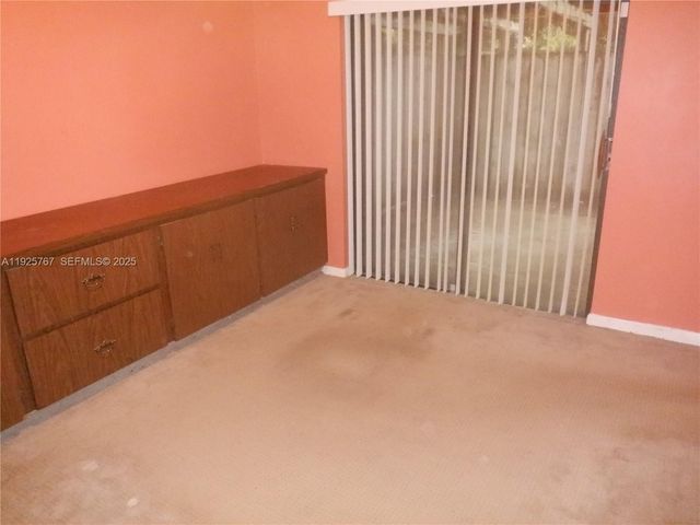 211 2nd Ln, Palm Beach Gardens, FL 33418