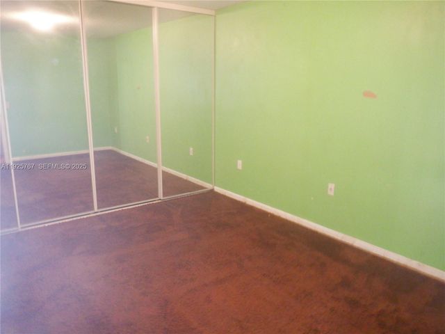 211 2nd Ln, Palm Beach Gardens, FL 33418