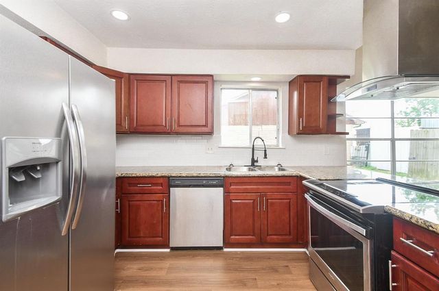 8406 Lettie Street, Houston, TX 77075
