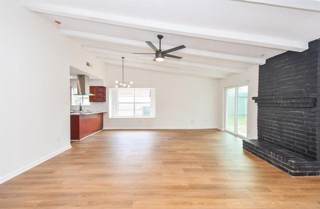 8406 Lettie Street, Houston, TX 77075