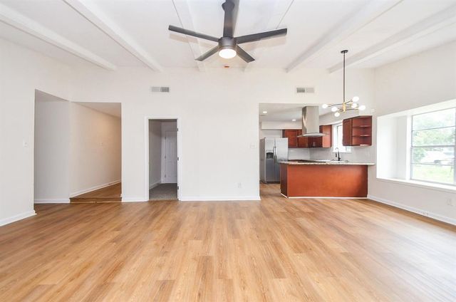 8406 Lettie Street, Houston, TX 77075