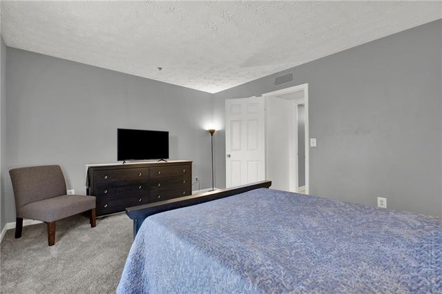 4550 Vinings Central SE Trace 64, Atlanta, GA 30339