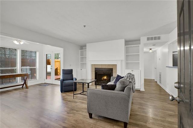 4550 Vinings Central SE Trace 64, Atlanta, GA 30339