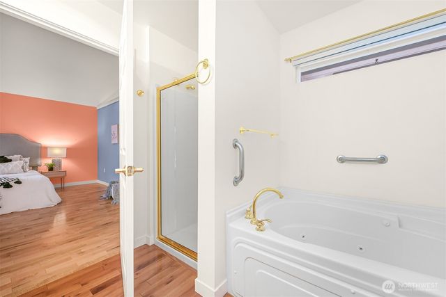 66 Grand View Lane, Bellingham, WA 98229