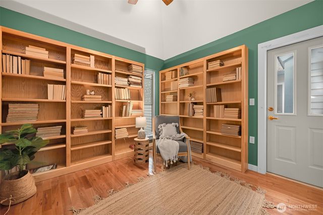 66 Grand View Lane, Bellingham, WA 98229