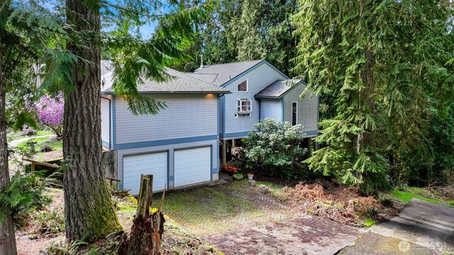 66 Grand View Lane, Bellingham, WA 98229
