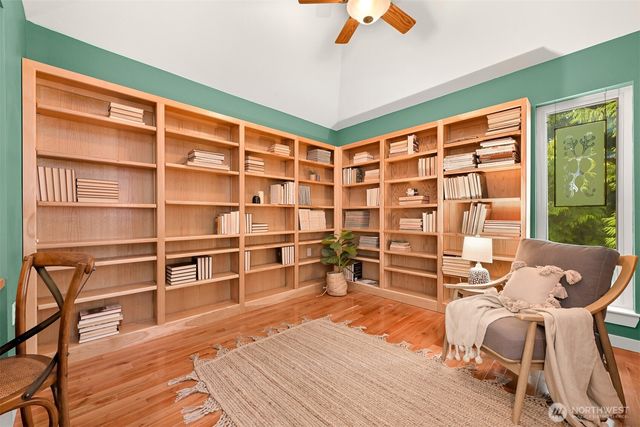 66 Grand View Lane, Bellingham, WA 98229