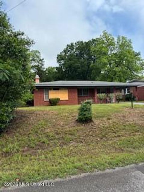 2903 36th Avenue, Meridian, MS 39307