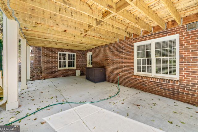 8870 Glen Ferry Drive, Johns Creek, GA 30022