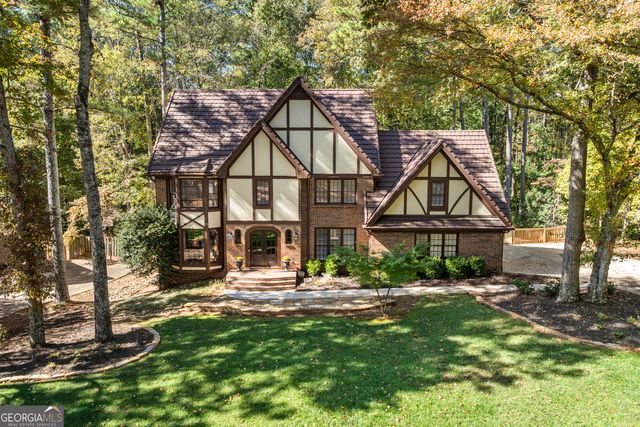 8870 Glen Ferry Drive, Johns Creek, GA 30022