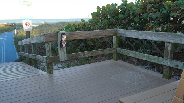 416 MONROE AVENUE F201, Cape Canaveral, FL 32920