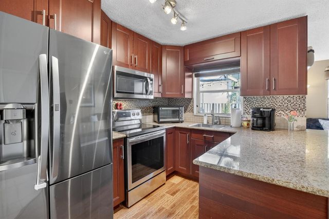 1287 NW 106th Terrace, Plantation, FL 33322