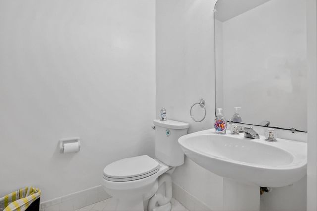 1287 NW 106th Terrace, Plantation, FL 33322