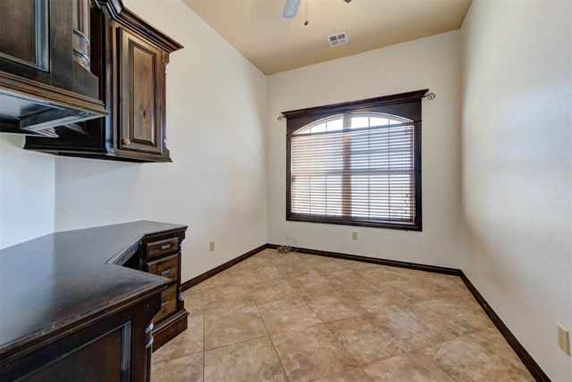 9411 Dickerson NE Road, Piedmont, OK 73078
