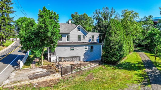 419 Valentine Avenue 2nd Floor, Sparkill, NY 10976