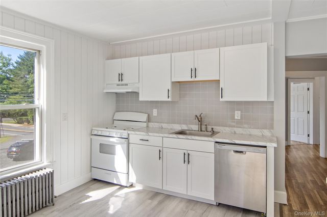419 Valentine Avenue 2nd Floor, Sparkill, NY 10976