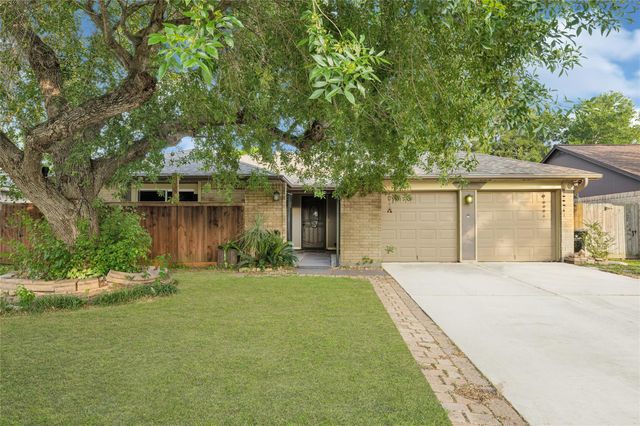 2515 Harvest Cove, Friendswood, TX 77546