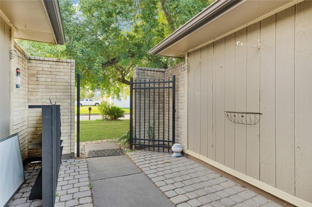 2515 Harvest Cove, Friendswood, TX 77546