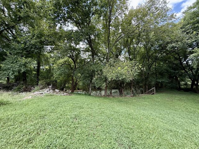 1932 Vales Mill Rd, Pulaski, TN 38478