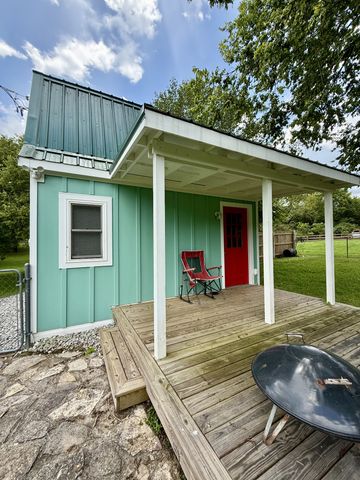 1932 Vales Mill Rd, Pulaski, TN 38478