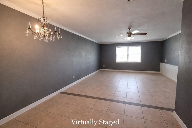 705 Inwood Drive, Baytown, TX 77521