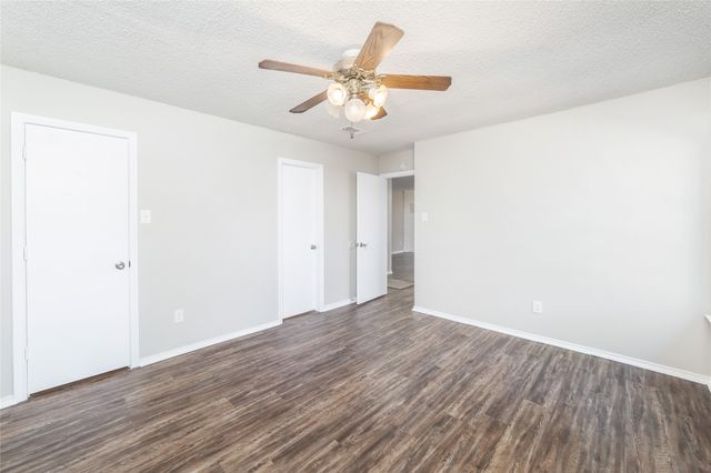6725 Crestmont Court, Fort Worth, TX 76133